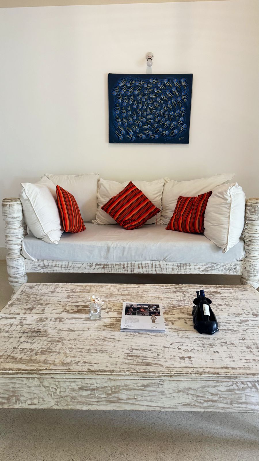 Villa juliana living room
