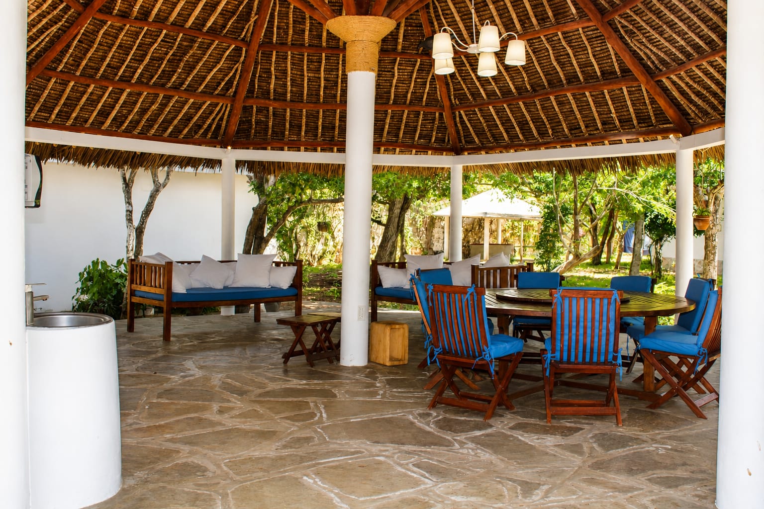 Gazebo in villa favours watamu